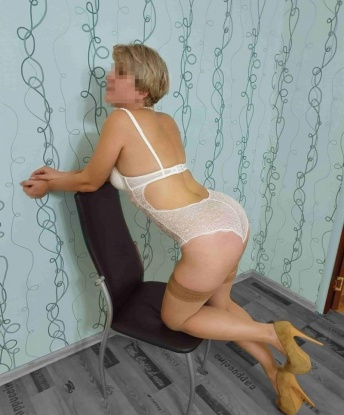 Живу в Москве, в самом сердце этого прекрасного города. Мои услуги как нежной и опытной индивидуалки оставят тебя безумно удовлетворенным. Погрузись в мир наслаждения и ласк, который я так люблю создавать. У меня есть много шикарных фото, которые покажут тебе мою красоту и соблазнительные изгибы. Мы сможем окунуться в океан страсти и наслаждения, где твои самые грязные фантазии станут яркой реальностью. Доверься моим рукам и ощути безграничное удовольствие, ожидающее нас. Я жду тебя, чтобы сделать твои сны ярче! 🌟💋✨ 9862, 34 года